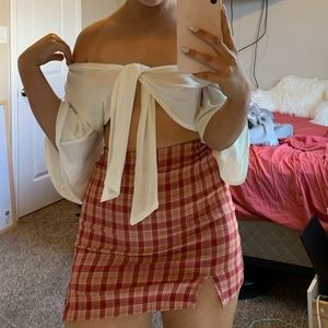 🦄 4/$40 Basic White Windsor Tie-Up Blouse